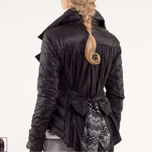 Lululemon pedal power jacket, black, sz 8